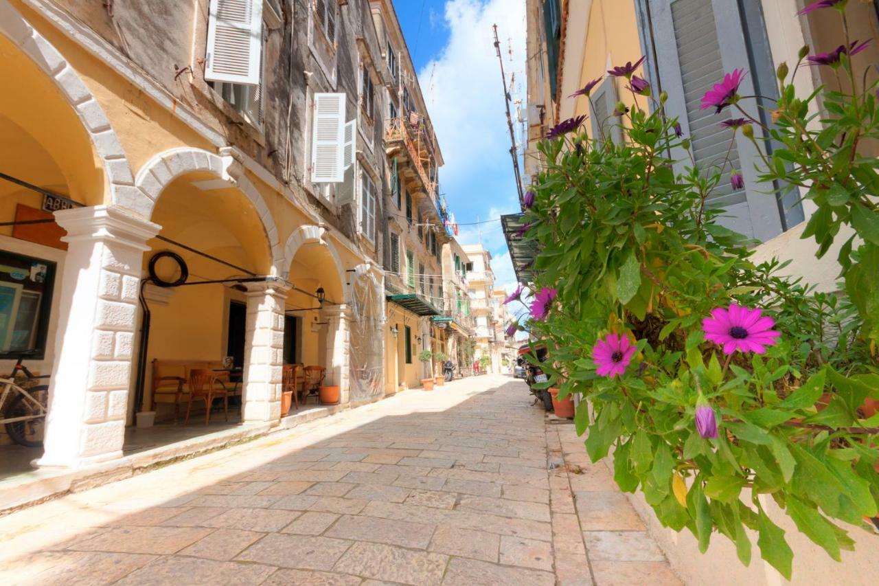 Nadiona Suites Red & Cream Corfu  Екстер'єр фото